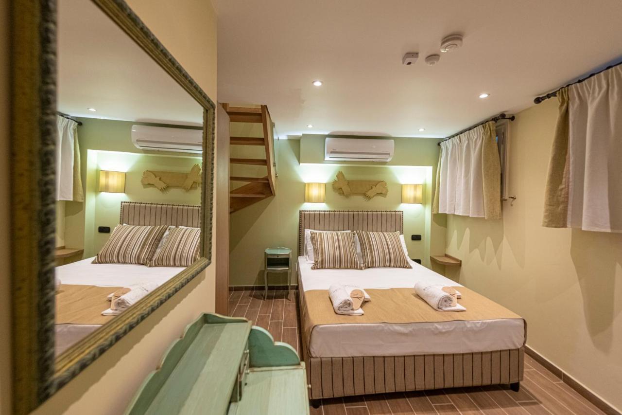 Ipelhome - Plaka Boutique Apartments Atény Exteriér fotografie