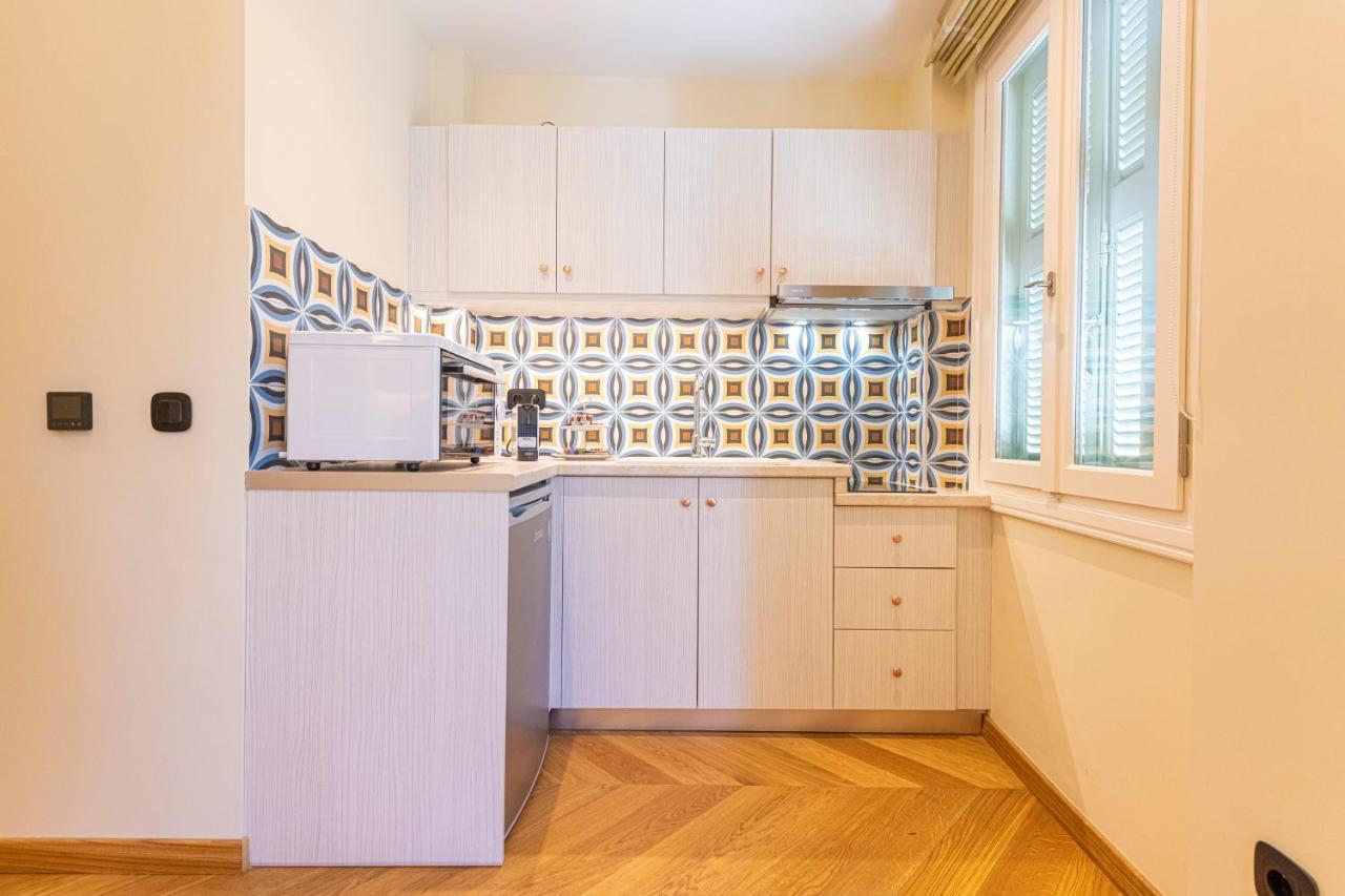 Ipelhome - Plaka Boutique Apartments Atény Exteriér fotografie