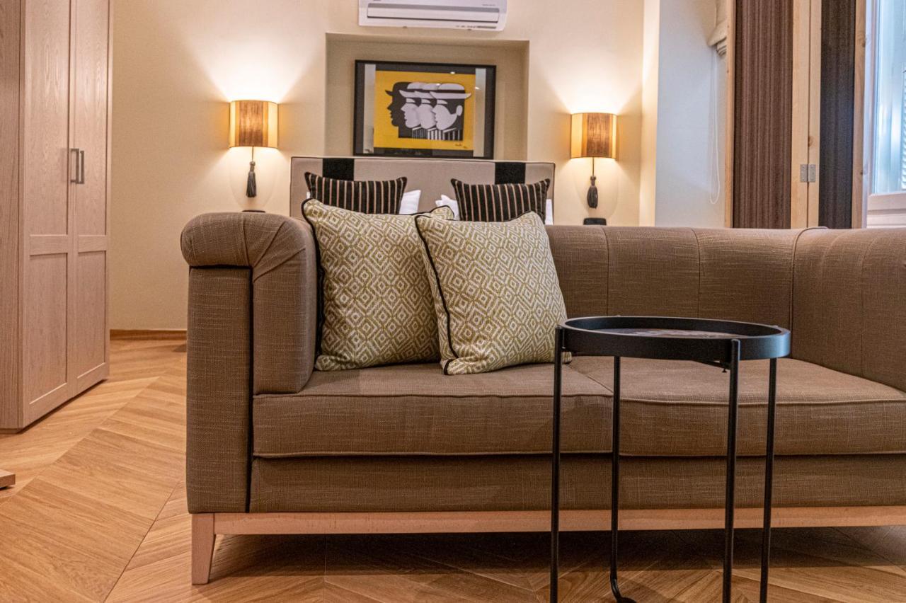 Ipelhome - Plaka Boutique Apartments Atény Exteriér fotografie