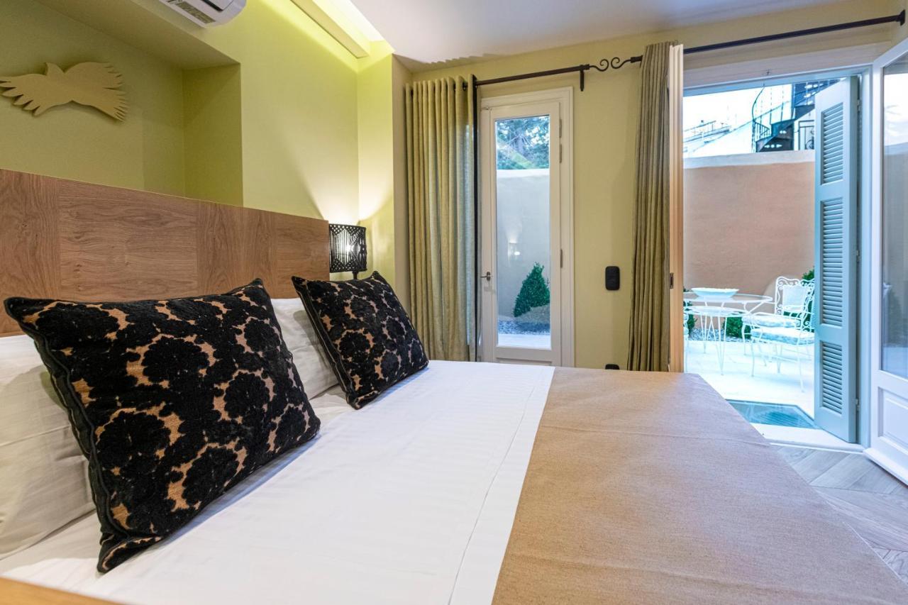 Ipelhome - Plaka Boutique Apartments Atény Exteriér fotografie